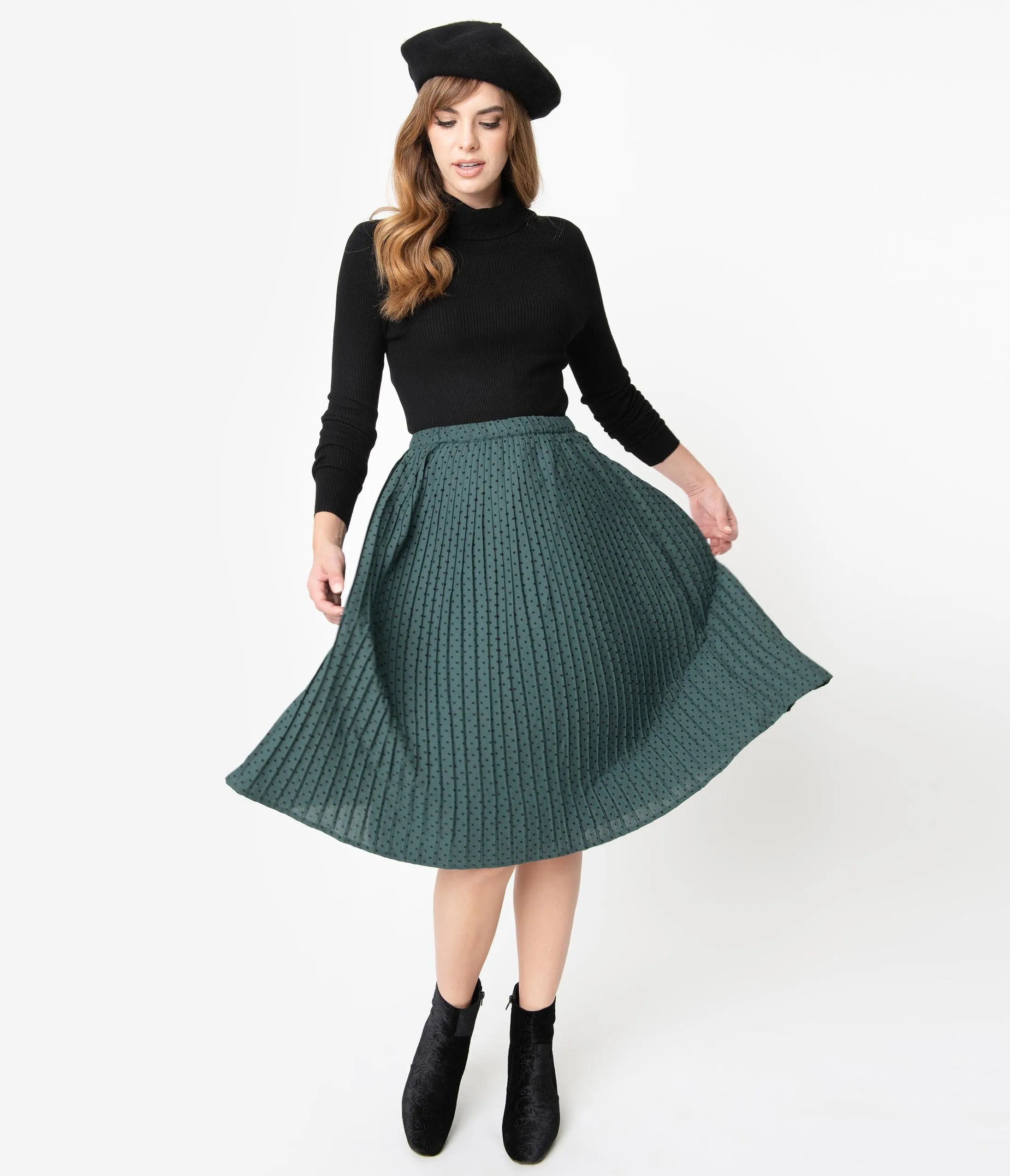 1940s Style Emerald Green & Black Pin Dot Pleated Skirt