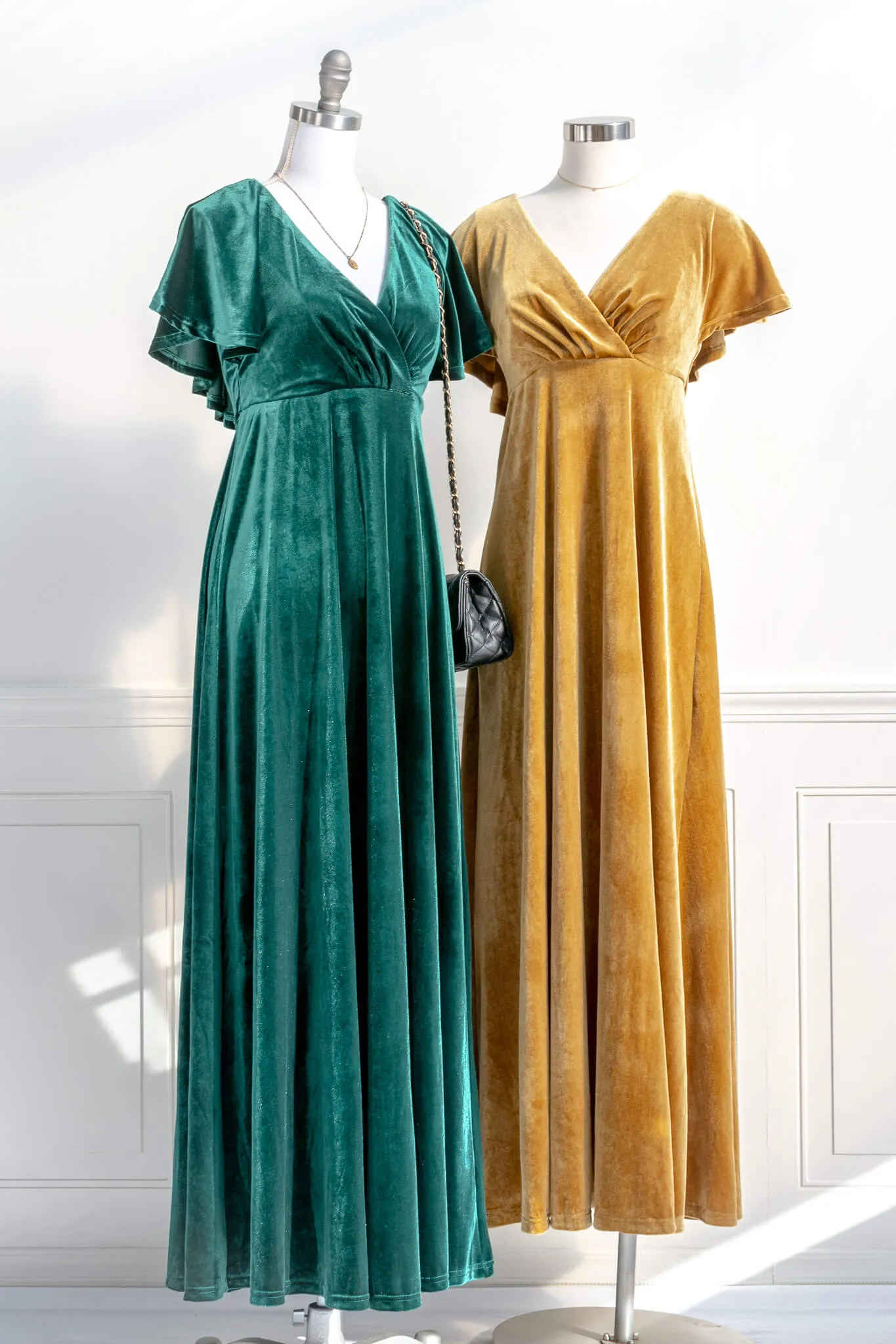 Aurora Velvet Maxi Dress - Emerald Green