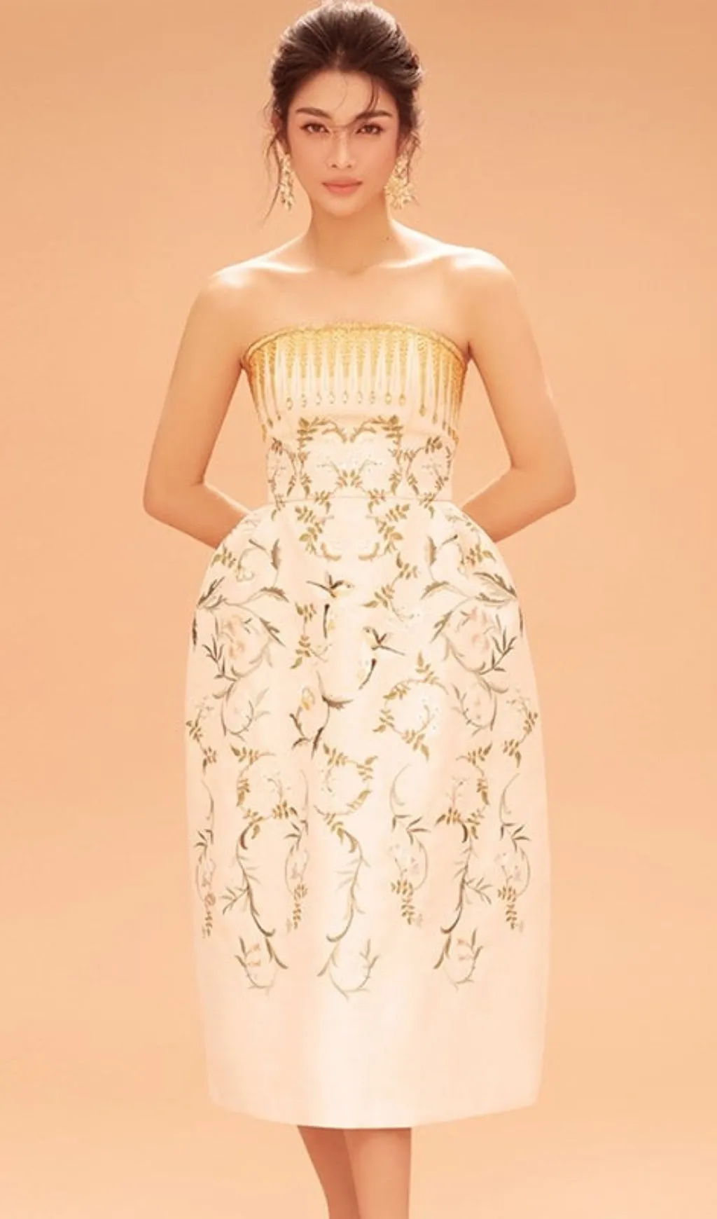 BANDEAU PRINTED JUNGLE MIDI DRESS IN BEIGE