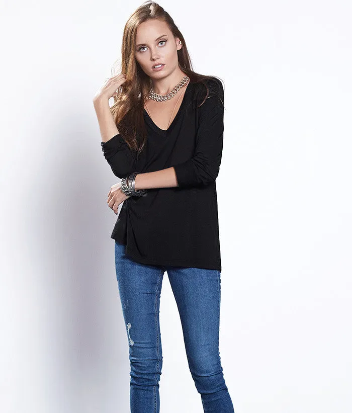 Beechwood Long Sleeved V-Neck Tee