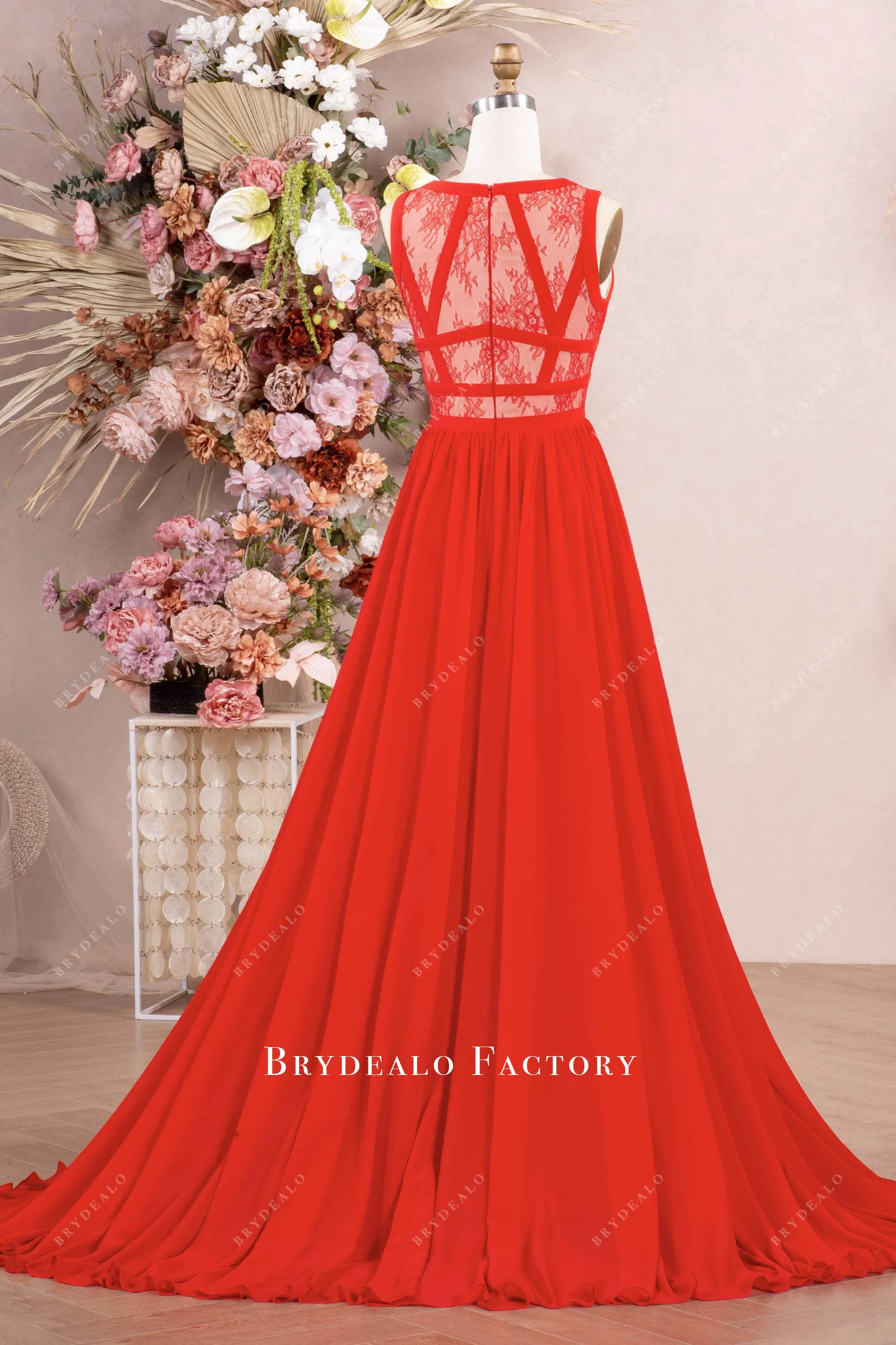 Designer Red Sleeveless Lace Chiffon Formal Dress