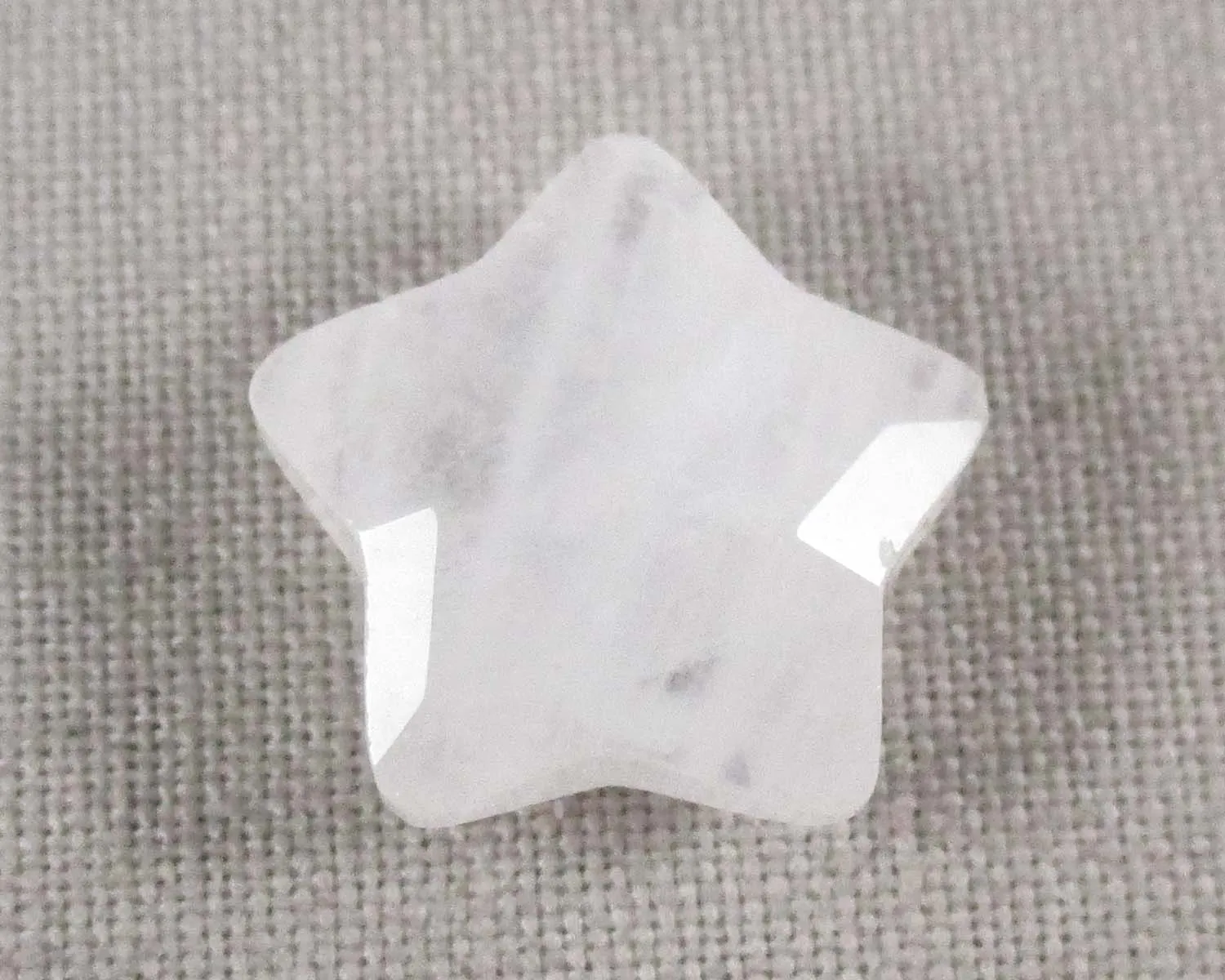 Faceted Quartz Star Bead (Drilled) 14mm 2pc (C313)