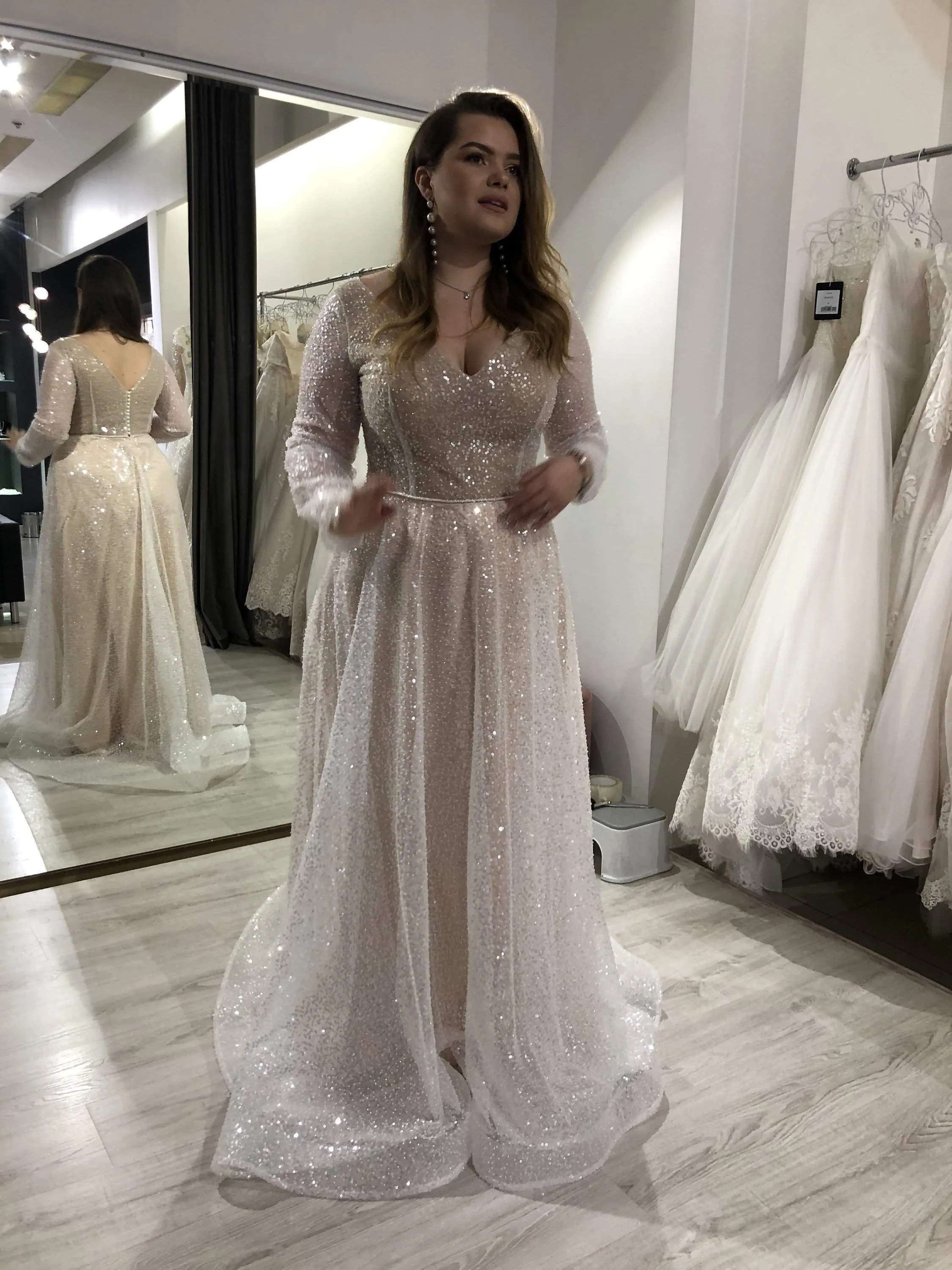 Plus Size Sequin Wedding Dress Feilin