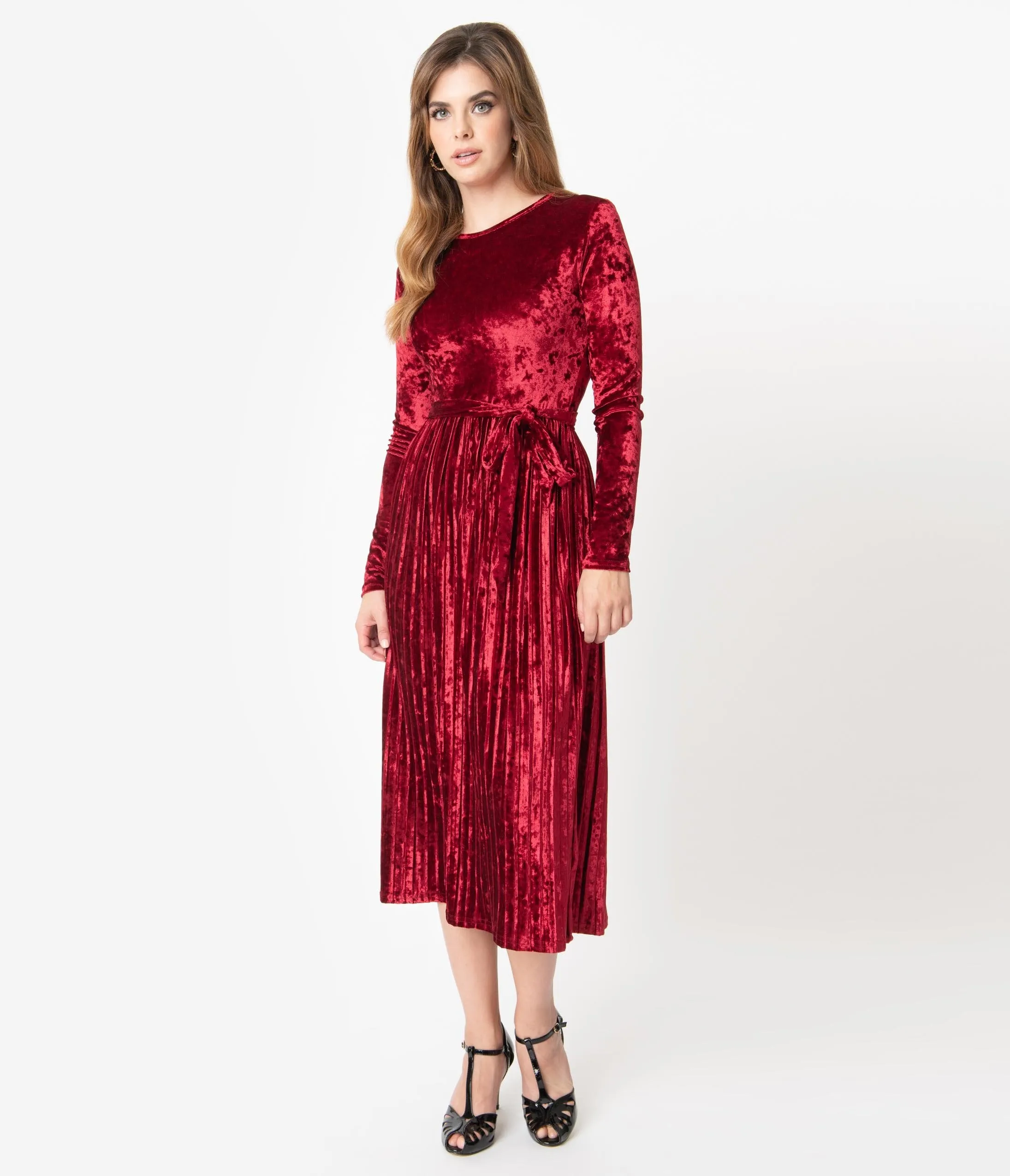 Retro Style Wine Red Velvet Pleated Modest Midi Dress