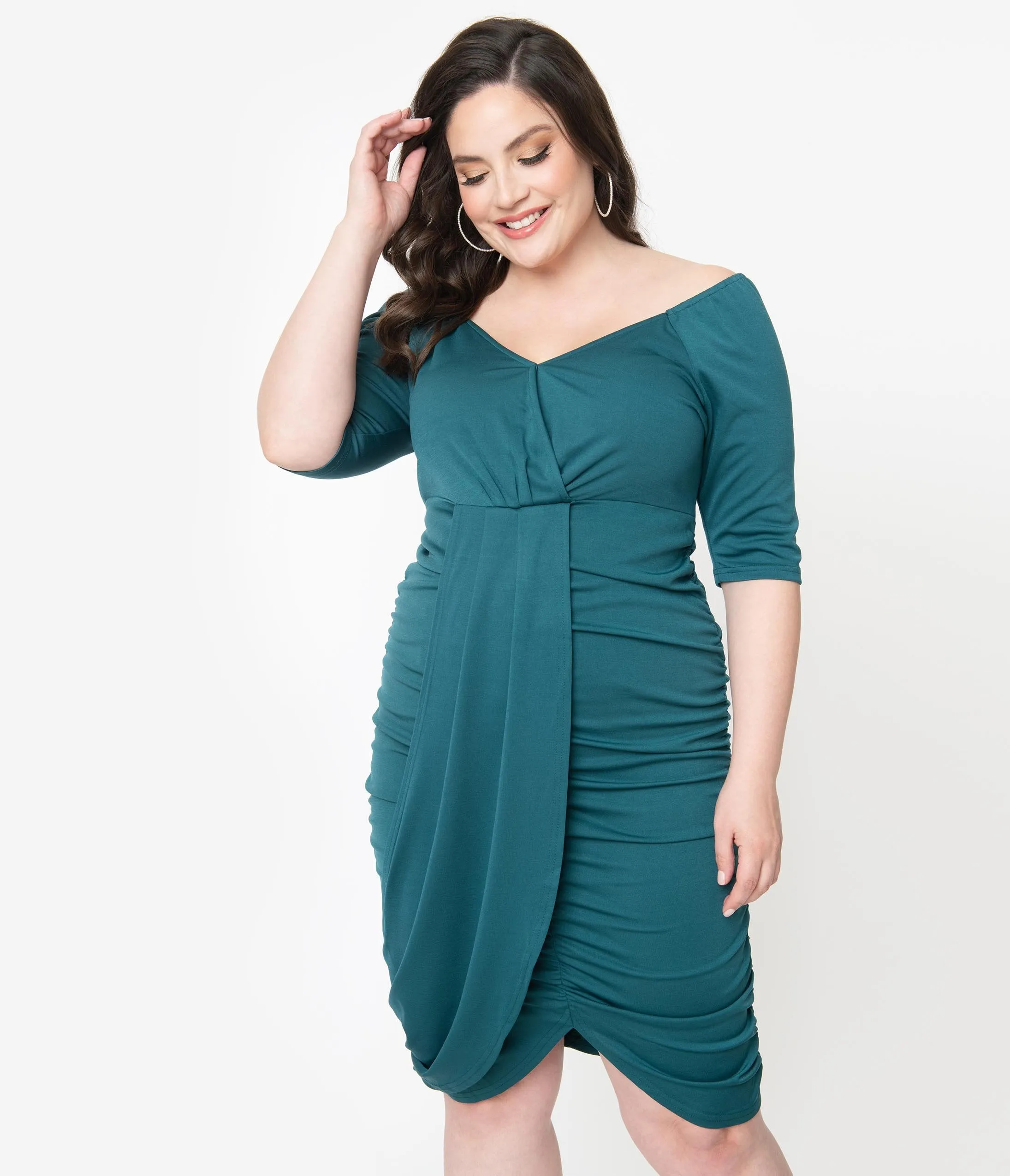 Voodoo Vixen Plus Size 1970s Teal Green Georgina Bodycon Dress